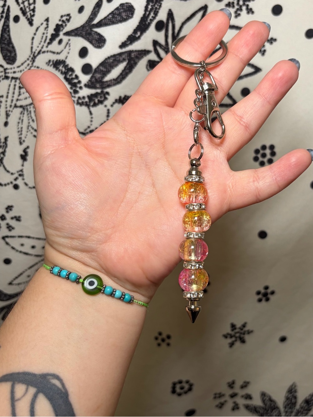 Handmade Beaded Pointed Tip Keychain Self
Defense Accessory Bag Charm Gift